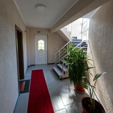 Dionis Rooms & Apartments Prilep Exterior foto