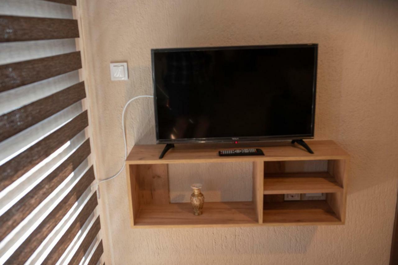 Dionis Rooms & Apartments Prilep Exterior foto